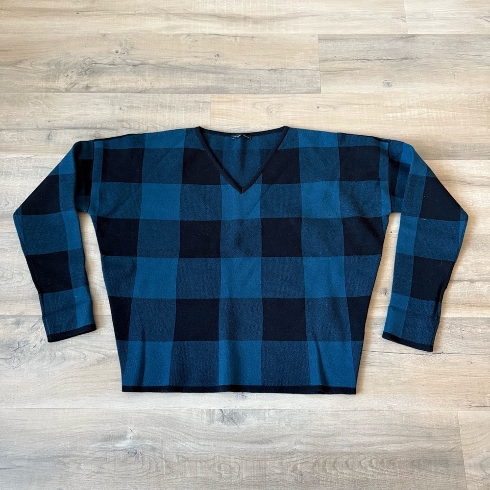 Sarah Pacini blue & black plaid v-neck sweater - One Size - Picture 5 of 7